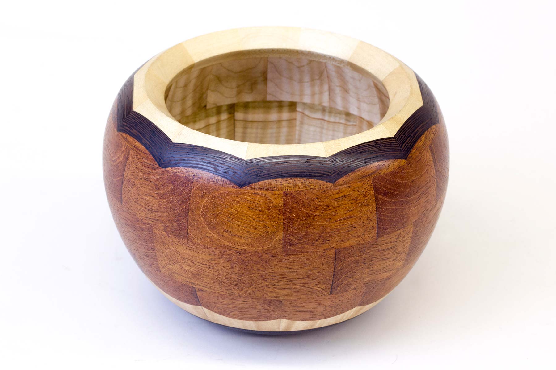 Lathe wood segmented bowl